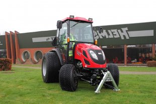 Трактор TYM T353 с кабиной